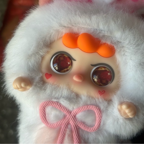 Migo Little Troublemaker Cream White Rabbit - Picture 2 of 7